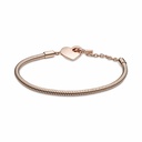 Pulsera Pandora Moments Rose Cadena de Serpiente con Cierre en T y Corazón