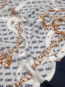 Bufanda Guess Kefiah Noelle con logotipo 4G-BLU