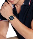 Reloj Tommy Hilfiger Hombre Hudson Dorado Azul y Piel Marrón Multifunción 1710720