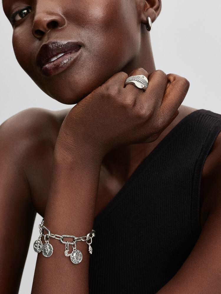 Charm Pandora Medallón Calavera 794089C01