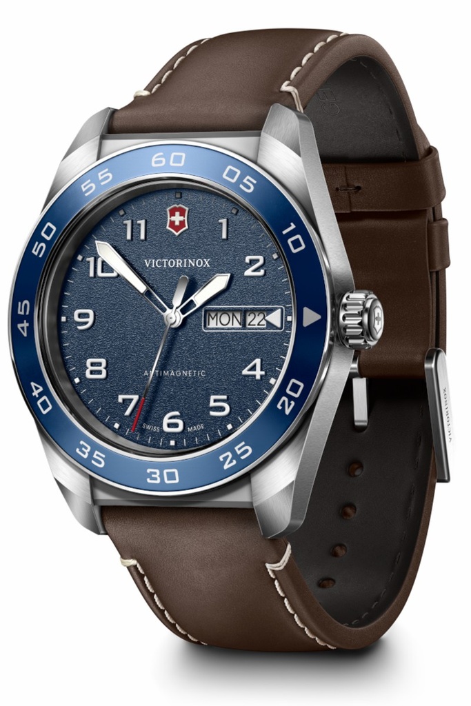 Reloj Victorinox Swiss Army SS Blue Dial Brown Strap Hombre V242040