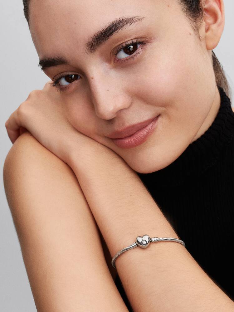 Pulsera Pandora Moments Cierre Corazón Cadena de Serpiente 594594C00